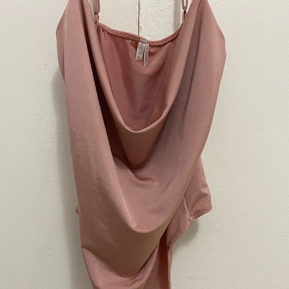 Urban outfitter NWOT cowel neck draped top bodysuit - Picture 1 of 3